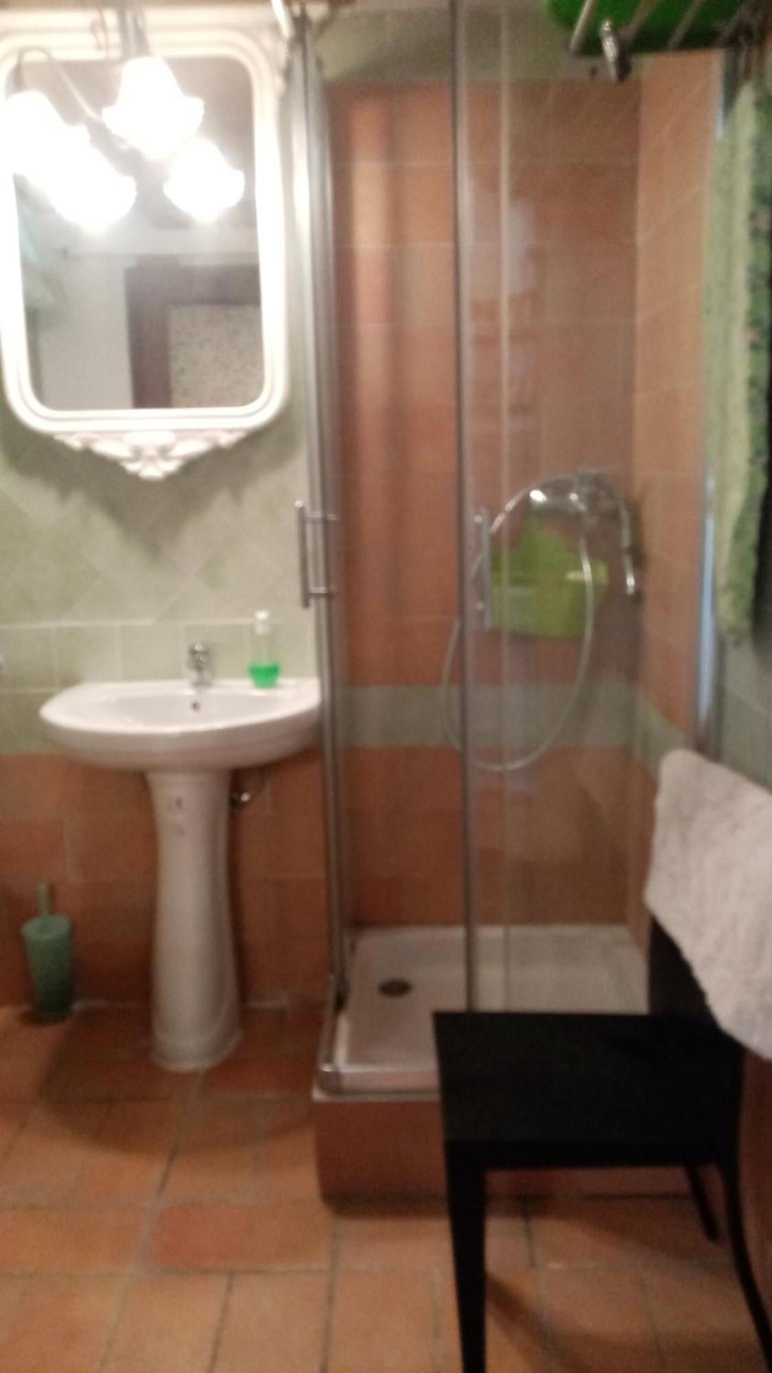 Abruzzocasacampagna Collecorvino - Monolocale Con Mini-Cucina, Giardino E Parcheggioヴィラ エクステリア 写真